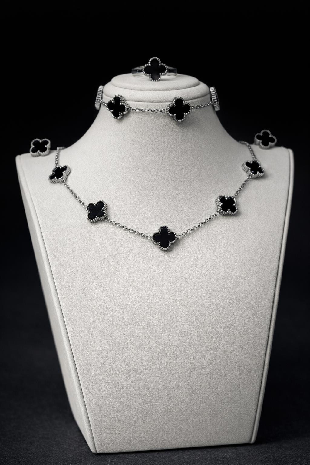 طقم ڤان كليف