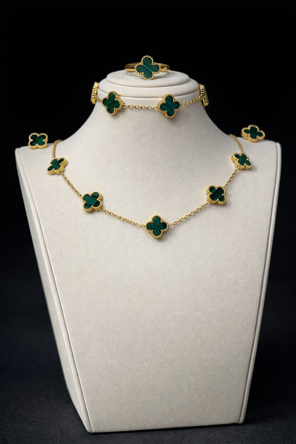 طقم ڤان كليف