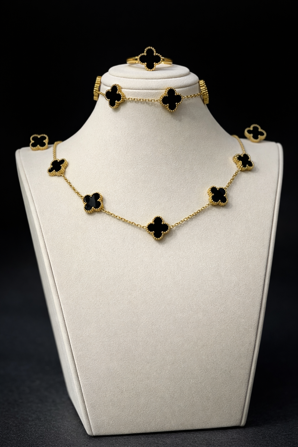 طقم ڤان كليف